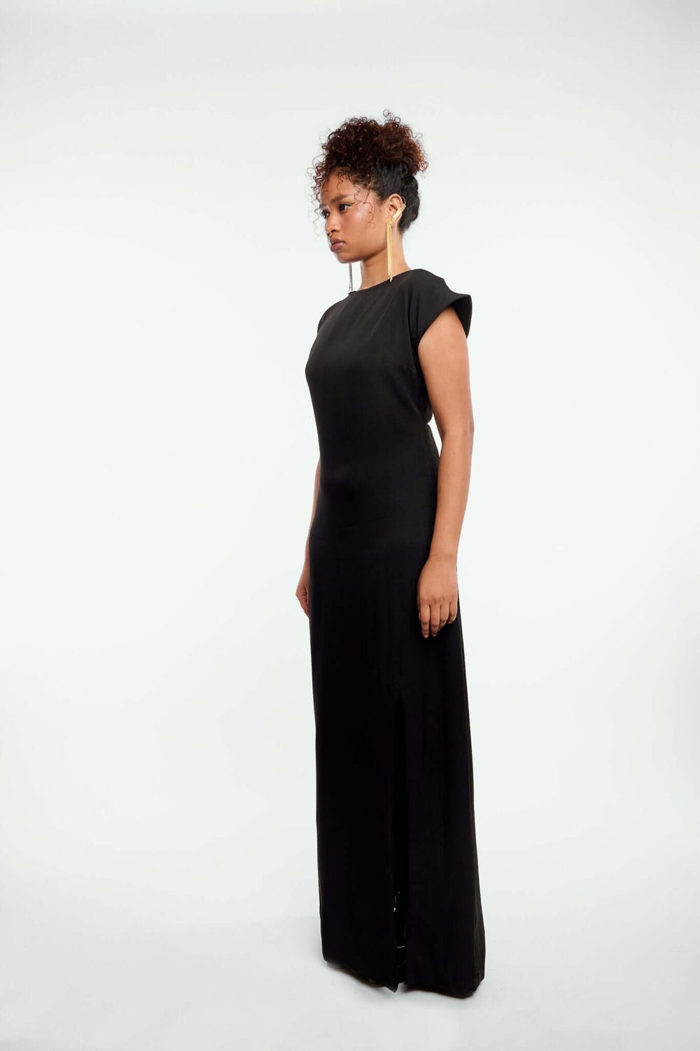 Black Dress with Drop Shoulders - Shopbiaa